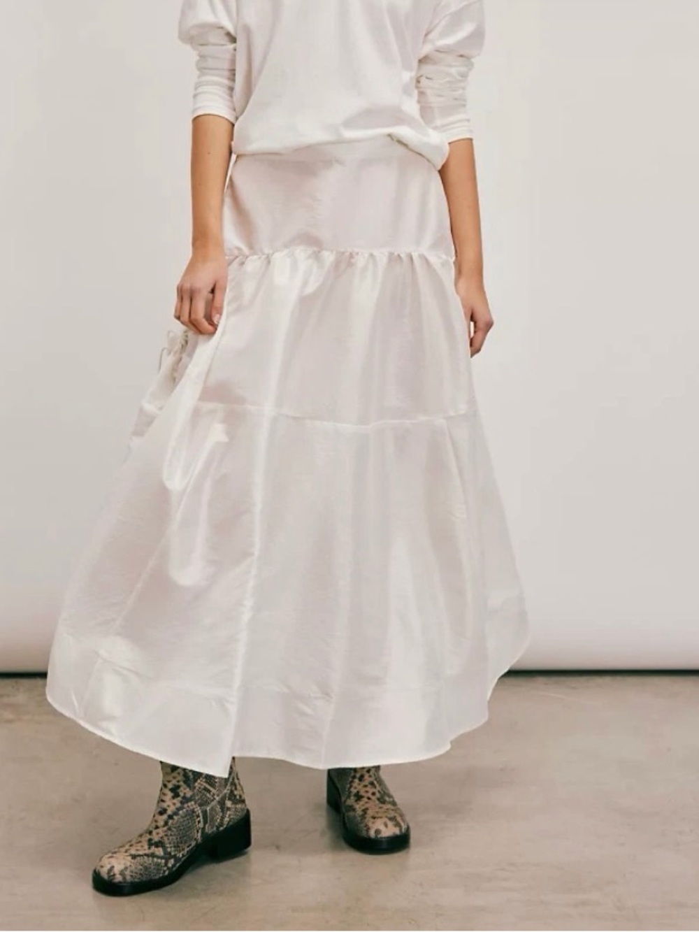 NEW FREE PEOPLE EGGNOG WHITE EMERY DROP WAIST MIDI SKIRT XS